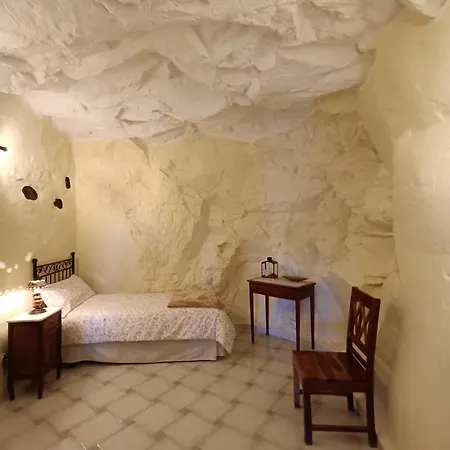 Casa Cueva El Balcón Del Cortijo *